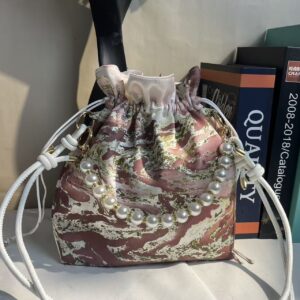 Chinese lacquer In stock silk crossbody bag